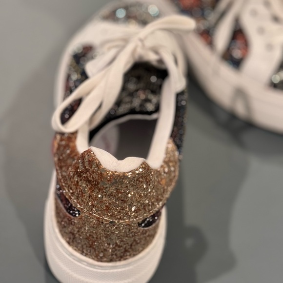 BETSY JOHNSON Rhinestone encrusted, Women’s Lindsay sneakers. Size 6 LIKE NEW - Picture 12 of 16
